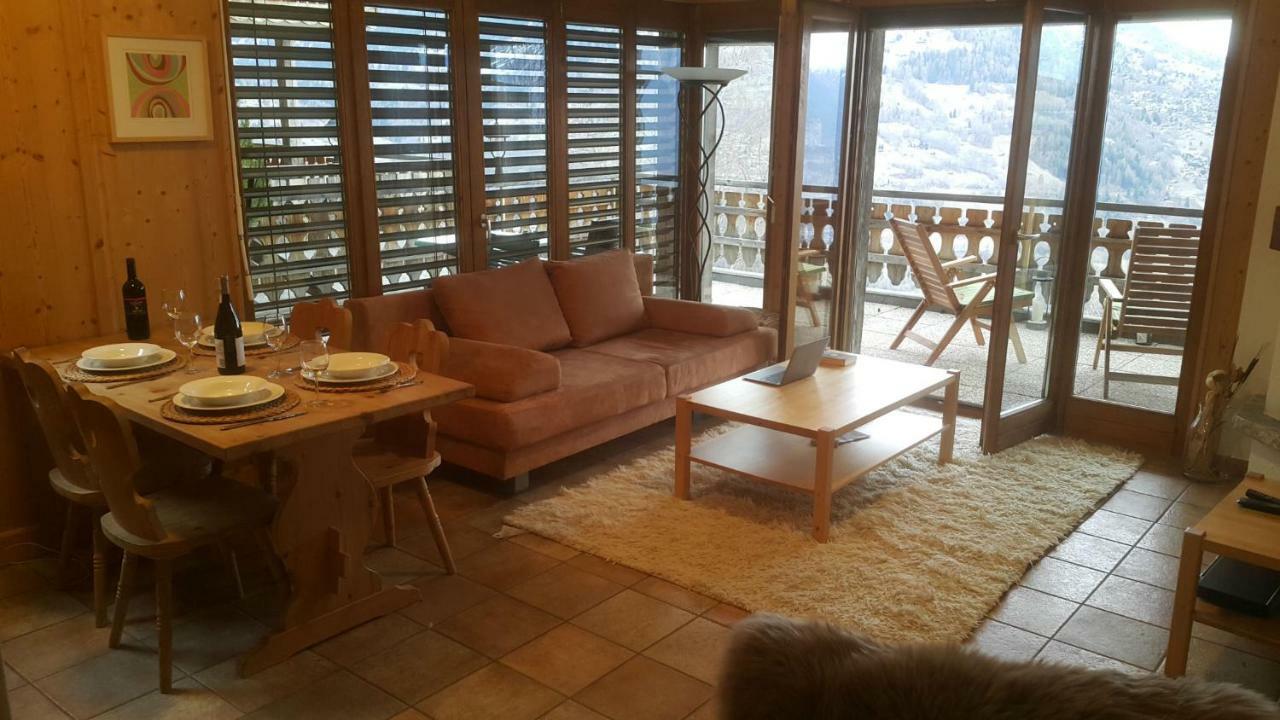Appartement D'Une Chambre Avec Vue Imprenable - Везонна Екстер'єр фото